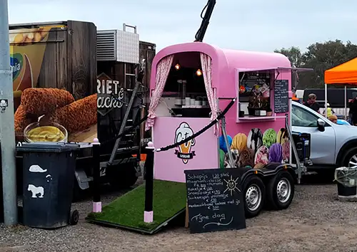 Kleine foto de Landsard c-tjes ijskar